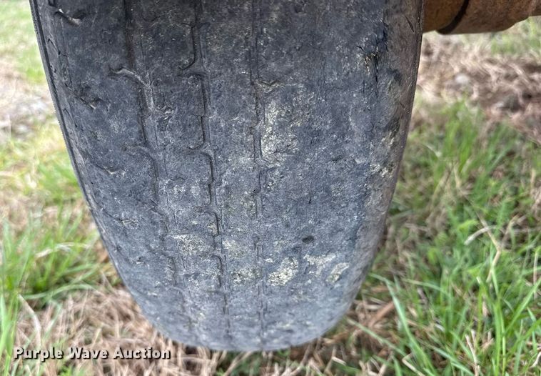 image for item DM5684 Bandit Intimidator 990 wood chipper