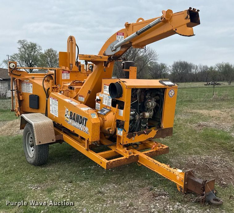 image for item DM5685 2014 Bandit Intimidator 990 wood chipper