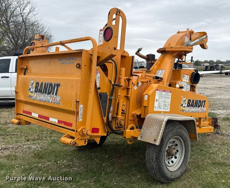 image for item DM5685 2014 Bandit Intimidator 990 wood chipper