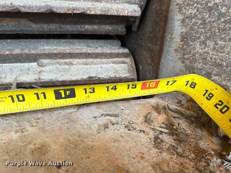 image for item DM5685 2014 Bandit Intimidator 990 wood chipper