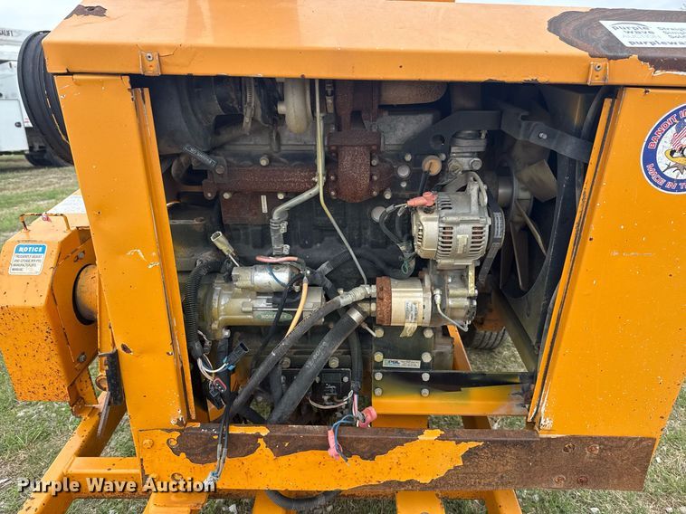 image for item DM5685 2014 Bandit Intimidator 990 wood chipper