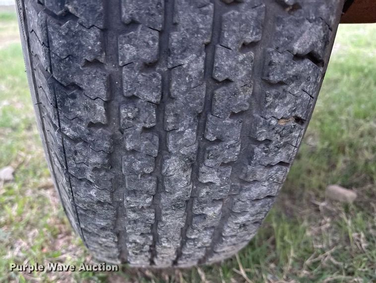 image for item DM5685 2014 Bandit Intimidator 990 wood chipper