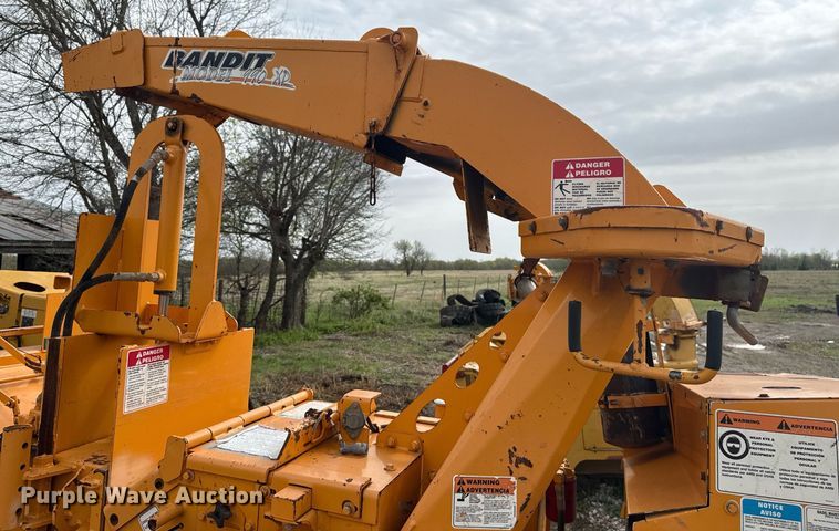 image for item DM5686 2013 Bandit Intimidator 990XP wood chipper