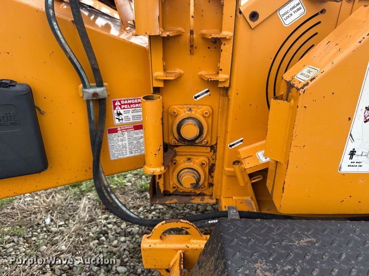 image for item DM5686 2013 Bandit Intimidator 990XP wood chipper