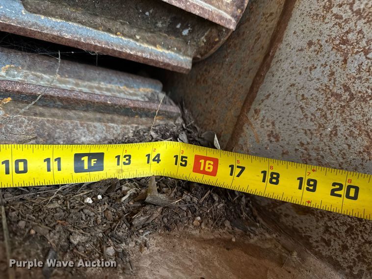 image for item DM5686 2013 Bandit Intimidator 990XP wood chipper