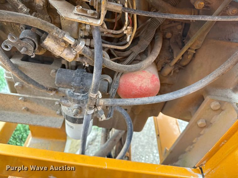 image for item DM5686 2013 Bandit Intimidator 990XP wood chipper