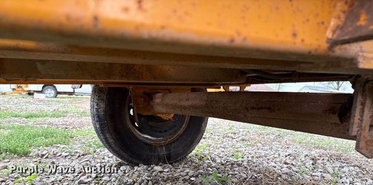 image for item DM5686 2013 Bandit Intimidator 990XP wood chipper