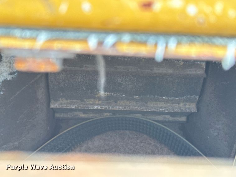 image for item DM5688 Vermeer BC1000XL wood chipper