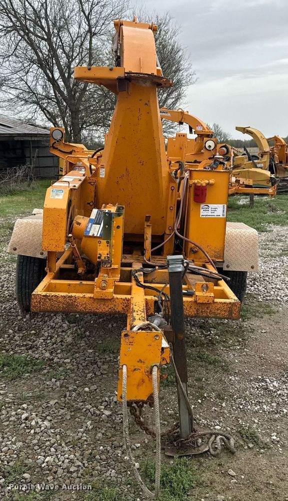 image for item DM5689 Bandit Intimidator 990 wood chipper