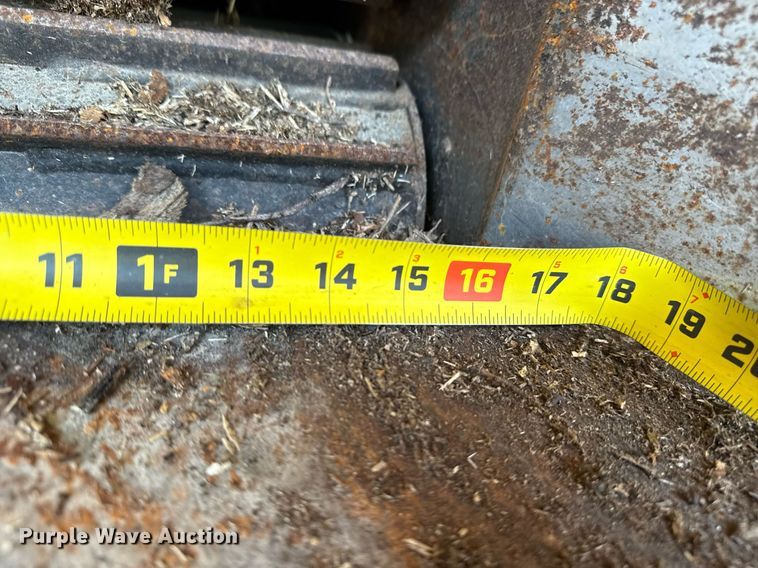 image for item DM5689 Bandit Intimidator 990 wood chipper