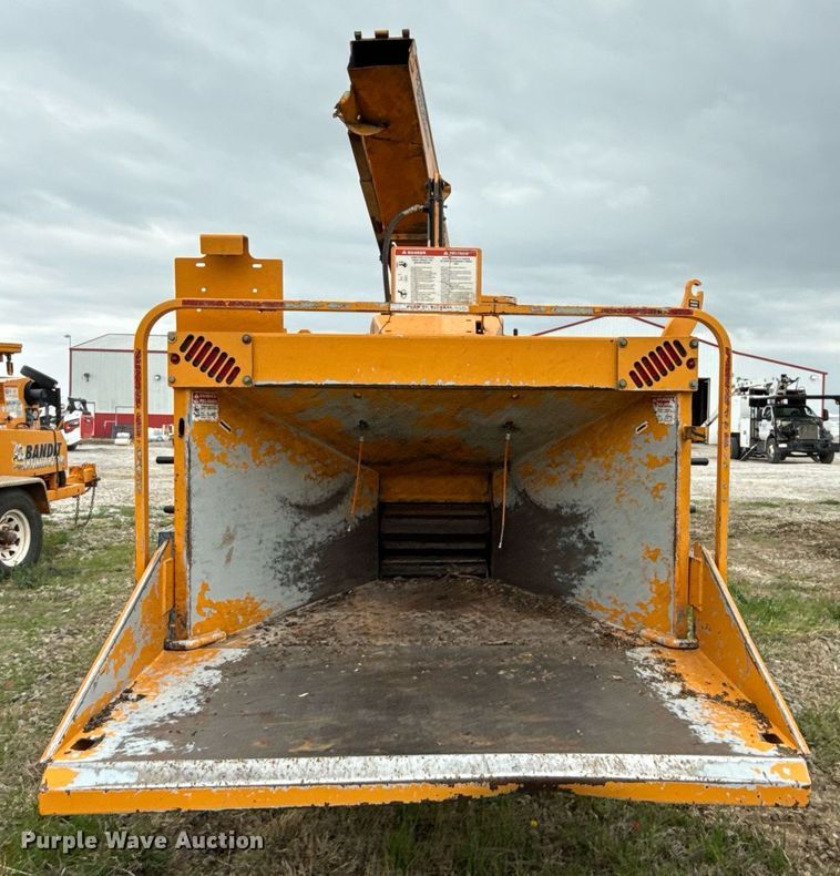 image for item DM5691 2016 Bandit Intimidator 990XP wood chipper