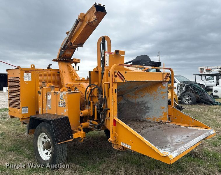 image for item DM5691 2016 Bandit Intimidator 990XP wood chipper