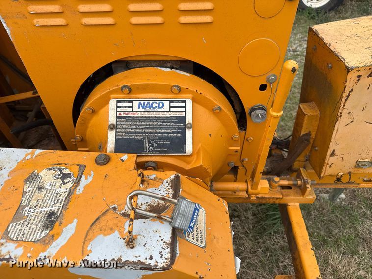 image for item DM5691 2016 Bandit Intimidator 990XP wood chipper