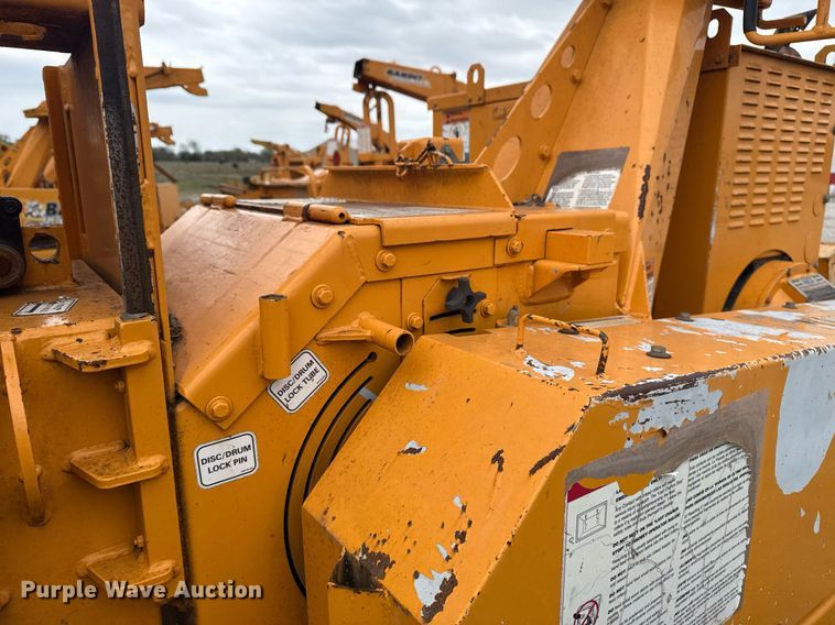 image for item DM5691 2016 Bandit Intimidator 990XP wood chipper