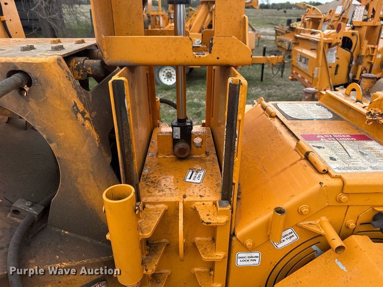 image for item DM5691 2016 Bandit Intimidator 990XP wood chipper