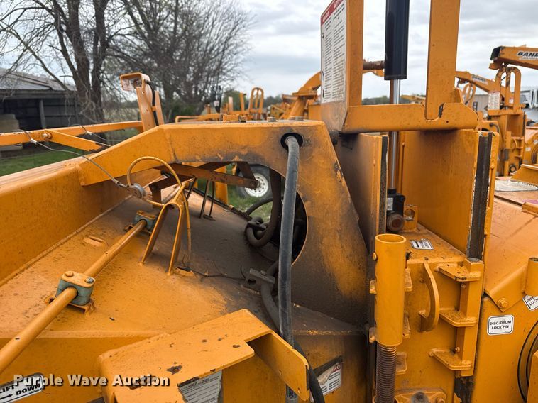 image for item DM5691 2016 Bandit Intimidator 990XP wood chipper