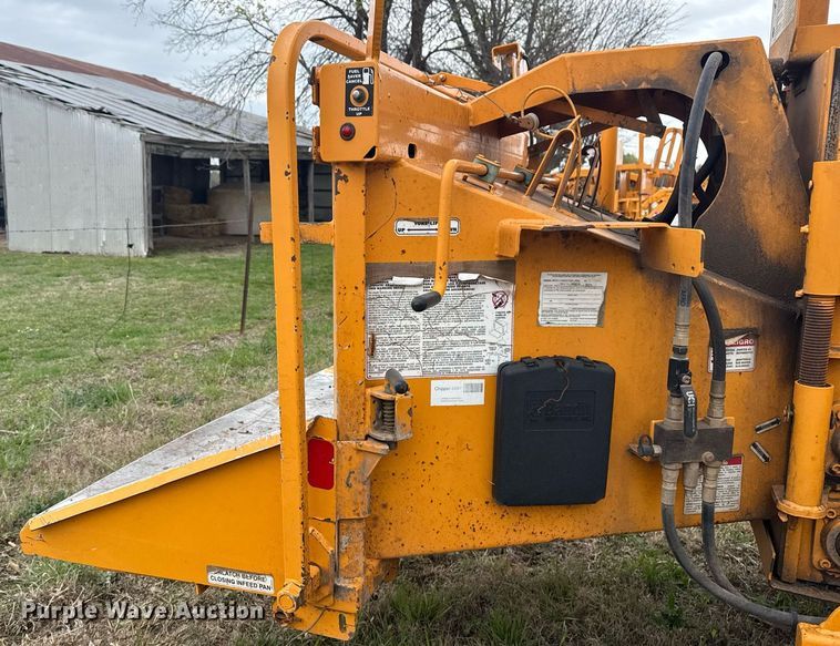 image for item DM5691 2016 Bandit Intimidator 990XP wood chipper