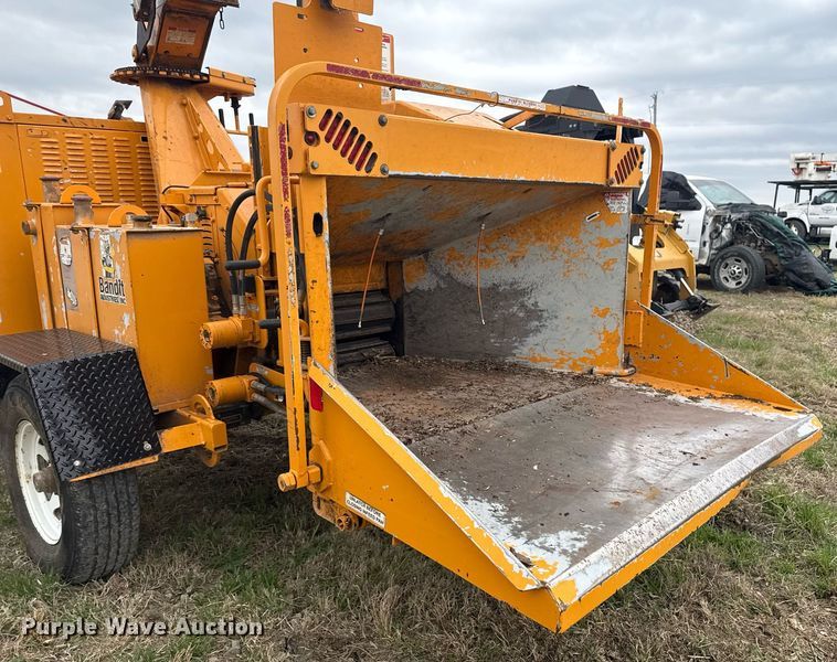 image for item DM5691 2016 Bandit Intimidator 990XP wood chipper