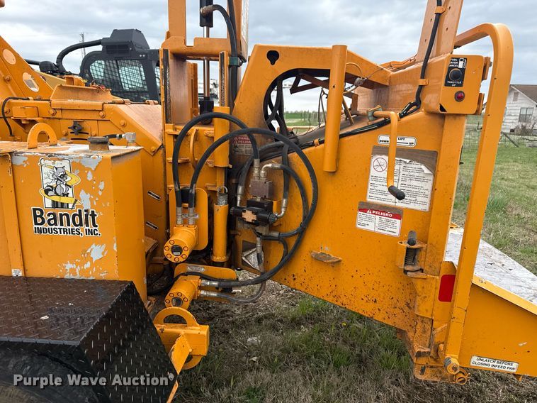 image for item DM5691 2016 Bandit Intimidator 990XP wood chipper