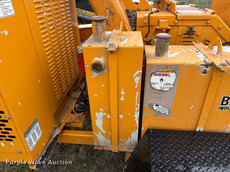 image for item DM5691 2016 Bandit Intimidator 990XP wood chipper