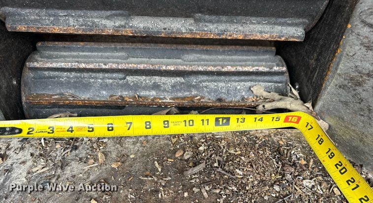 image for item DM5691 2016 Bandit Intimidator 990XP wood chipper