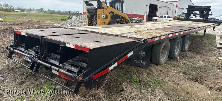 image for item DM5694 2019 Texas Pride Trailers FT83236KGN equipment trailer