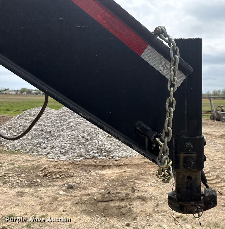 image for item DM5694 2019 Texas Pride Trailers FT83236KGN equipment trailer