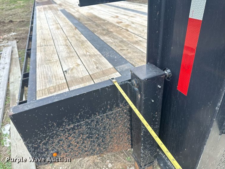 image for item DM5694 2019 Texas Pride Trailers FT83236KGN equipment trailer