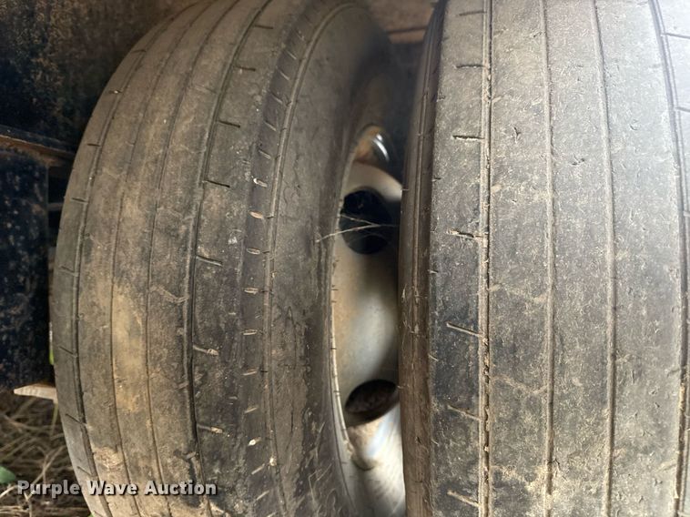 image for item DM5694 2019 Texas Pride Trailers FT83236KGN equipment trailer