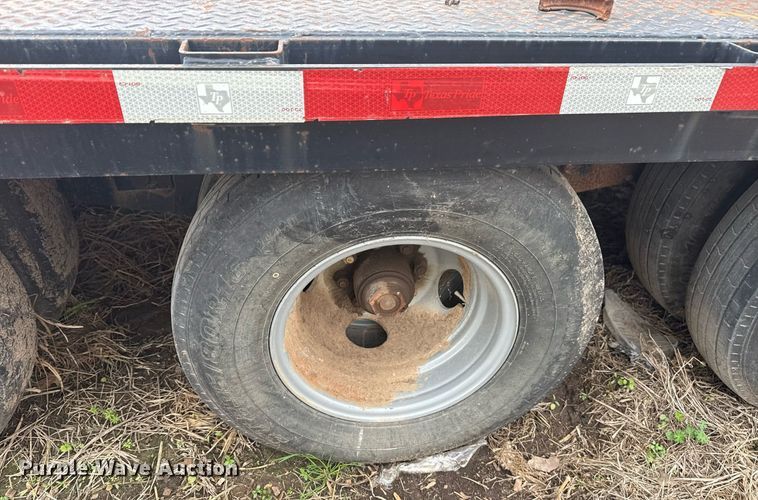 image for item DM5694 2019 Texas Pride Trailers FT83236KGN equipment trailer