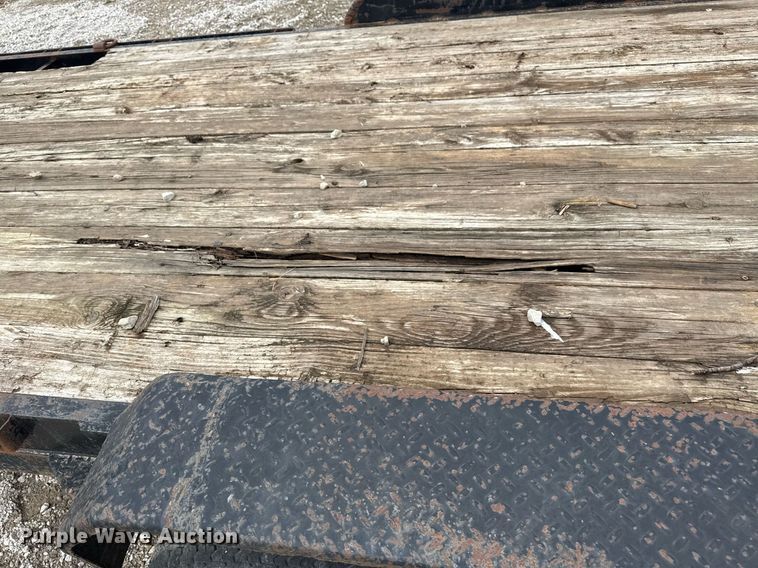 image for item DM5697 2011 Maxey Trailers equipment trailer