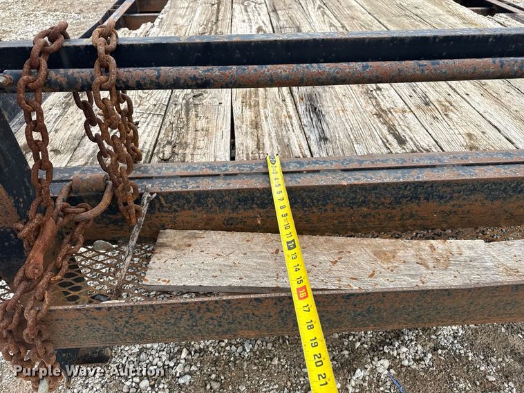 image for item DM5697 2011 Maxey Trailers equipment trailer