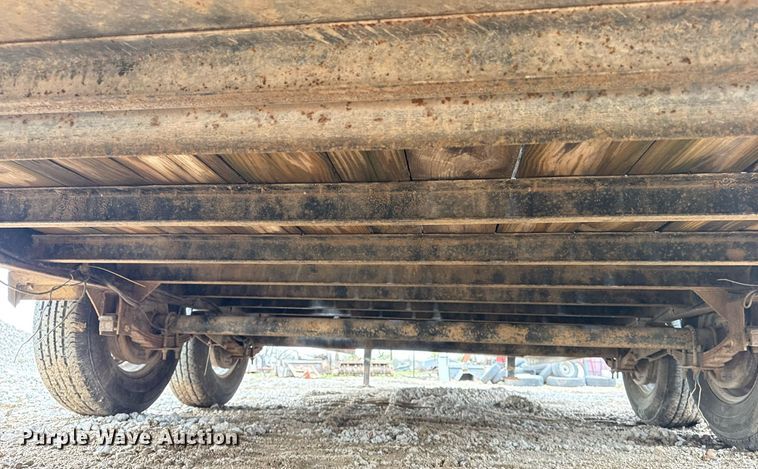 image for item DM5697 2011 Maxey Trailers equipment trailer