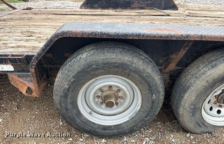 image for item DM5697 2011 Maxey Trailers equipment trailer