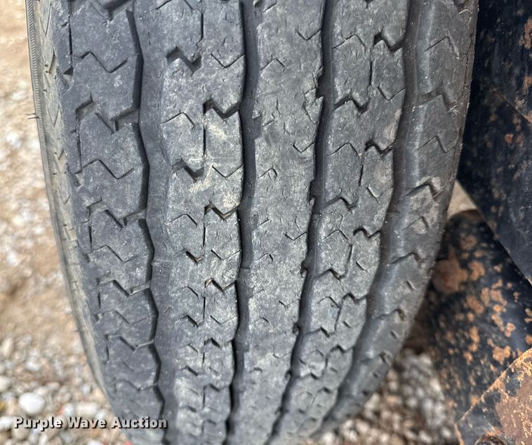 image for item DM5697 2011 Maxey Trailers equipment trailer