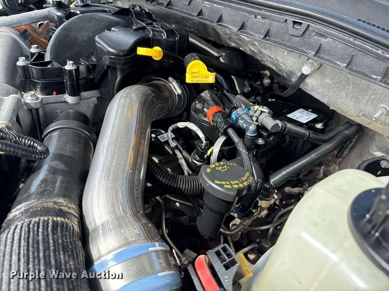 image for item DM5700 2019 Ford F450 Super Duty  Crew Cab utility / service truck