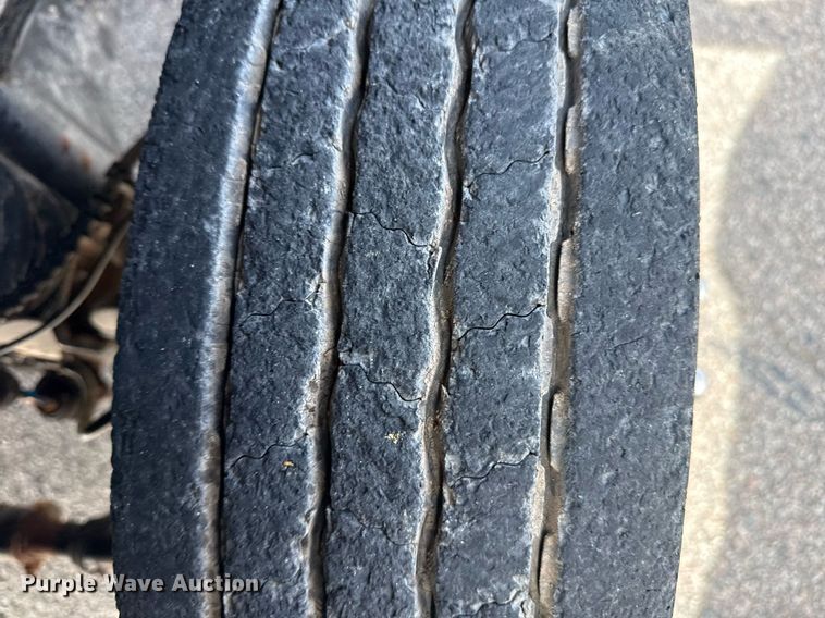 image for item DM5700 2019 Ford F450 Super Duty  Crew Cab utility / service truck