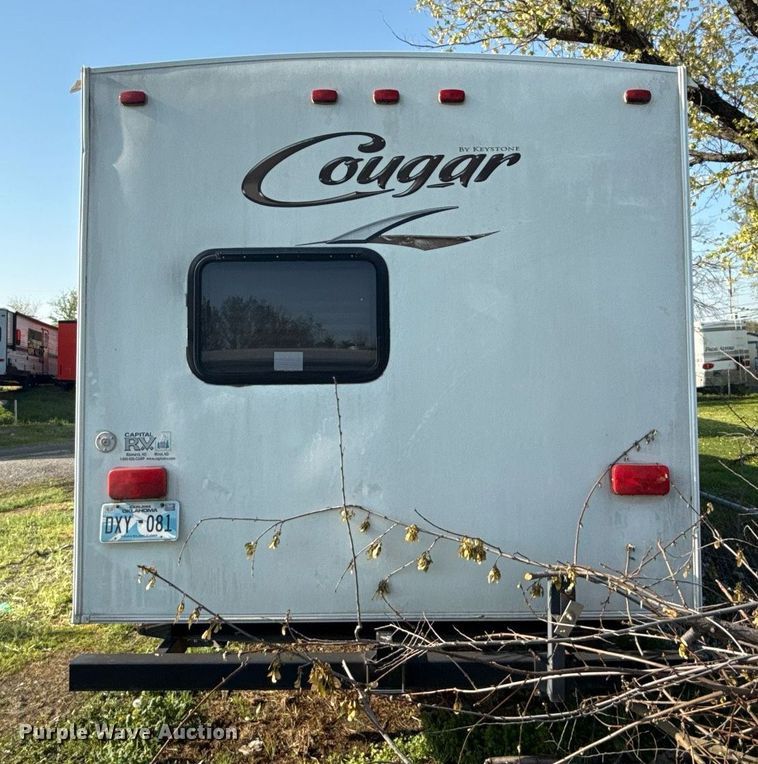 image for item DM5701 2011 Keystone Cougar camper