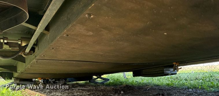 image for item DM5701 2011 Keystone Cougar camper