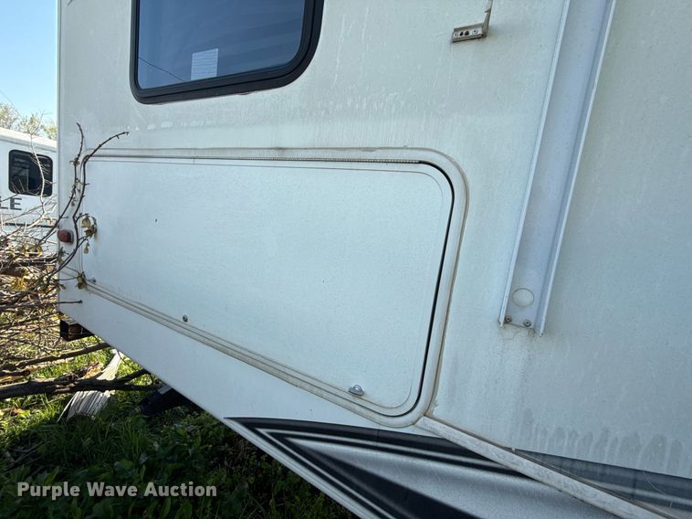 image for item DM5701 2011 Keystone Cougar camper