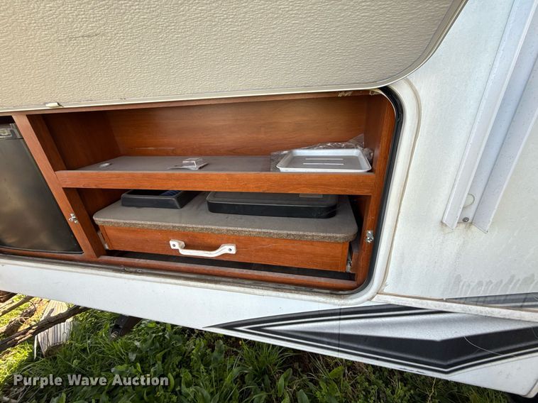 image for item DM5701 2011 Keystone Cougar camper