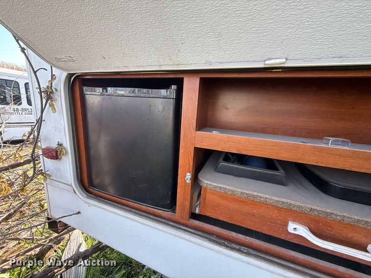 image for item DM5701 2011 Keystone Cougar camper