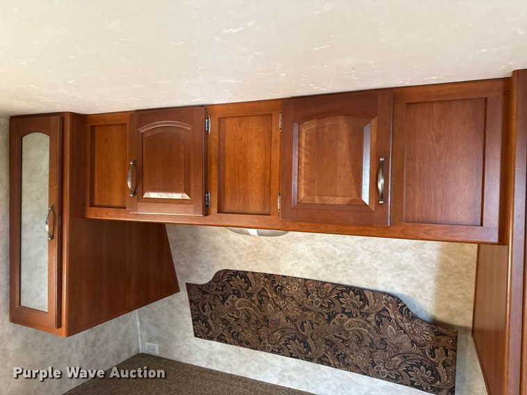 image for item DM5701 2011 Keystone Cougar camper