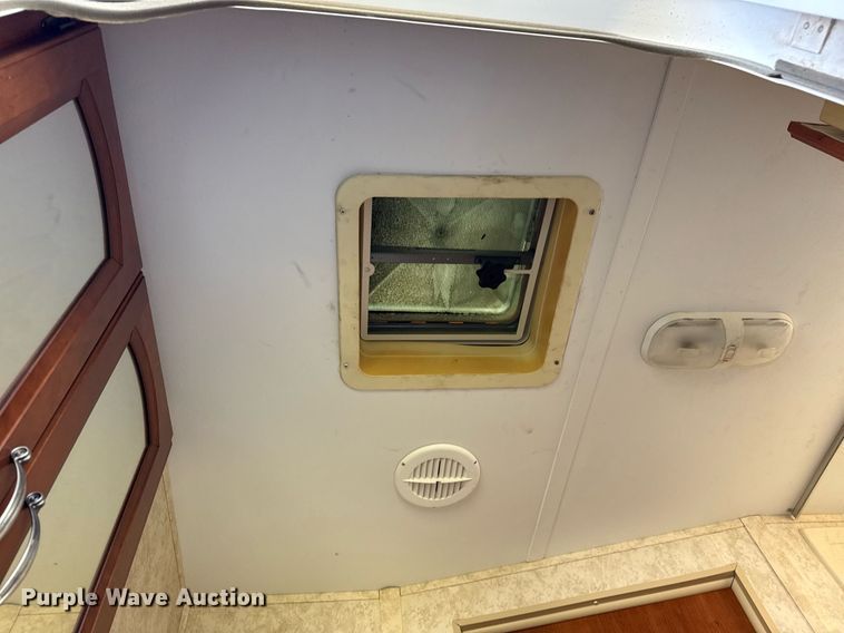 image for item DM5701 2011 Keystone Cougar camper