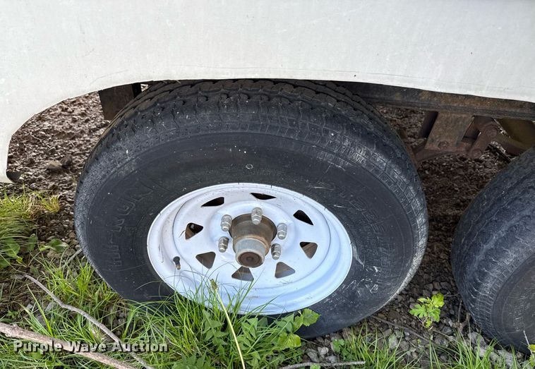 image for item DM5701 2011 Keystone Cougar camper