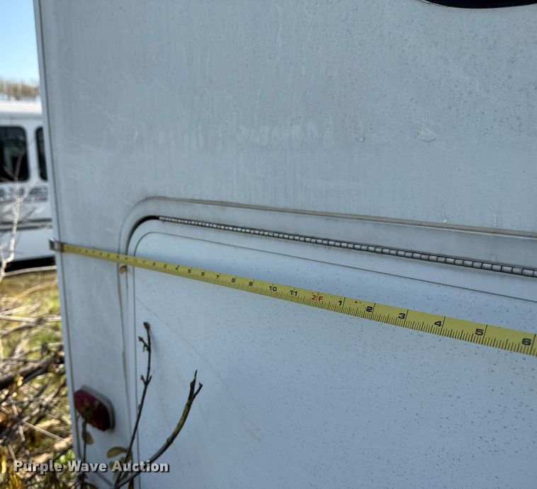 image for item DM5701 2011 Keystone Cougar camper