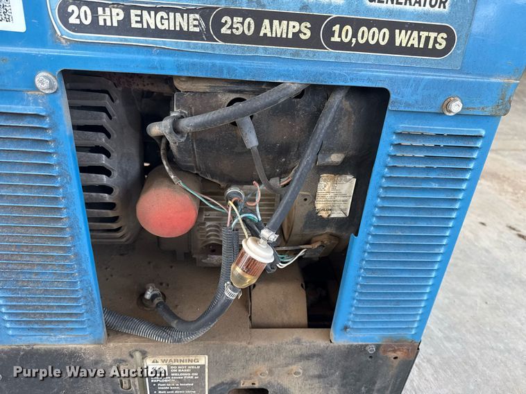 image for item DM5707 Miller Bobcat 250 NT welder/generator