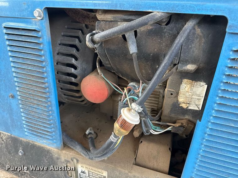 image for item DM5707 Miller Bobcat 250 NT welder/generator