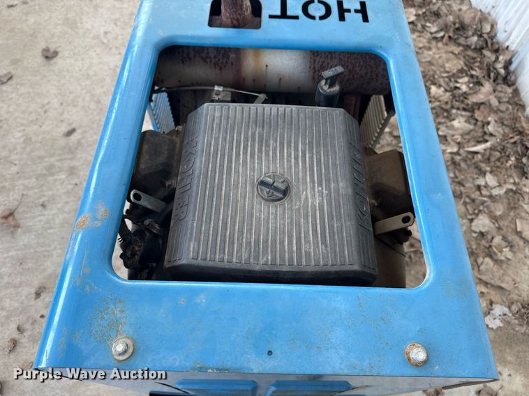 image for item DM5707 Miller Bobcat 250 NT welder/generator