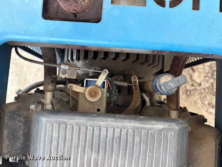 image for item DM5707 Miller Bobcat 250 NT welder/generator